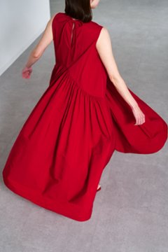 【5月末-6月中旬デリバリー予定】Nadia Red画像