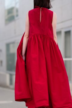 【5月末-6月中旬デリバリー予定】Nadia Red画像