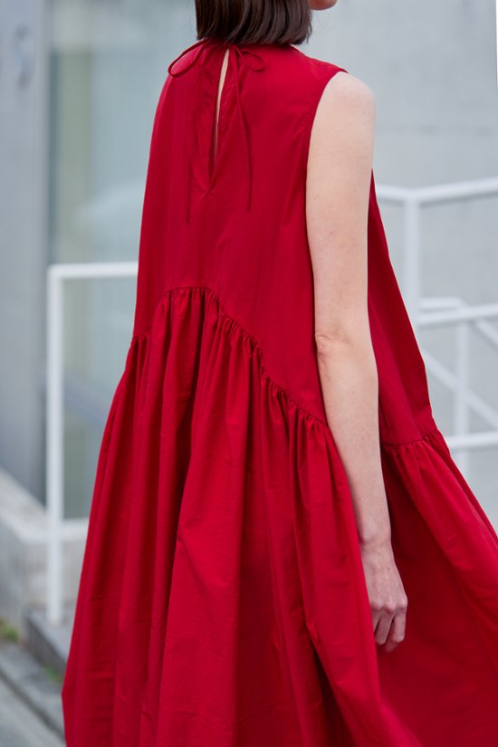 【5月末-6月中旬デリバリー予定】Nadia Red画像