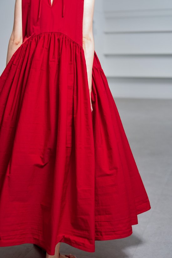 【5月末-6月中旬デリバリー予定】Nadia Red画像