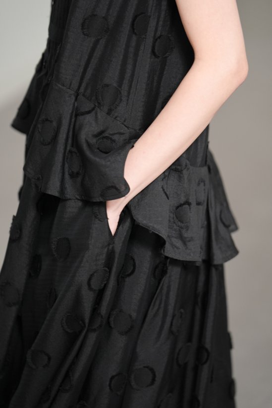 【6月中旬-6月末デリバリー予定】Leslie Dot Black画像