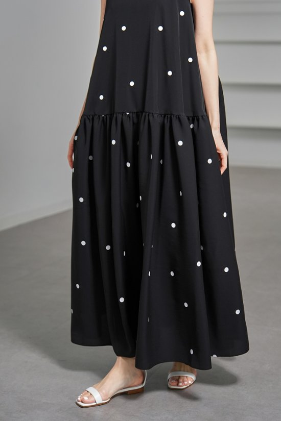 【5月末-6月中旬デリバリー予定】Nadia Dot Black/White画像