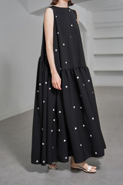 【5月末-6月中旬デリバリー予定】Nadia Dot Black/White画像