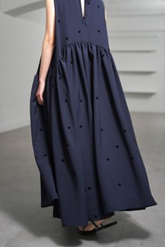 【5月末-6月中旬デリバリー予定】Nadia Dot Navy/Black画像