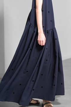 【5月末-6月中旬デリバリー予定】Nadia Dot Navy/Black画像