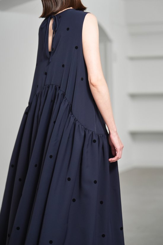 【5月末-6月中旬デリバリー予定】Nadia Dot Navy/Black画像
