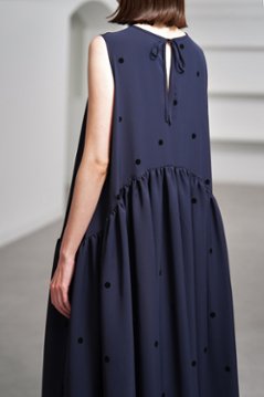 【5月末-6月中旬デリバリー予定】Nadia Dot Navy/Black画像