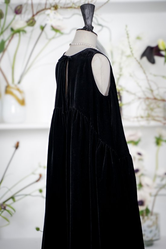 【6月末-7月中旬デリバリー予定】＜KIDS＞ Nadia Velvet (全2色)画像