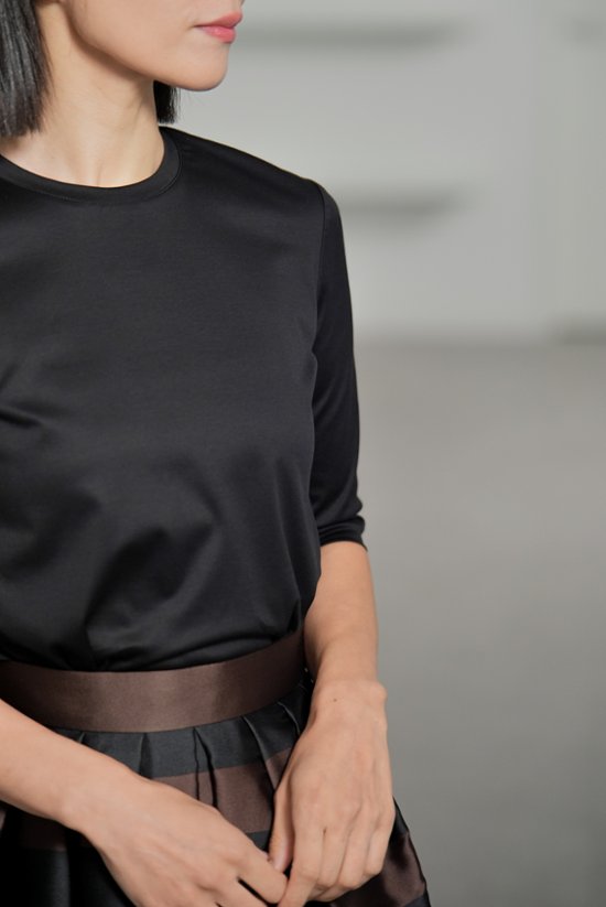 Sabrina Premium Black画像