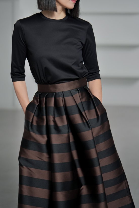 Sabrina Premium Black画像