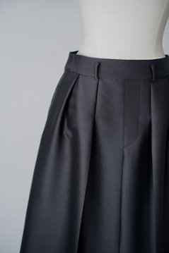 Giselle Silk Wool Black画像