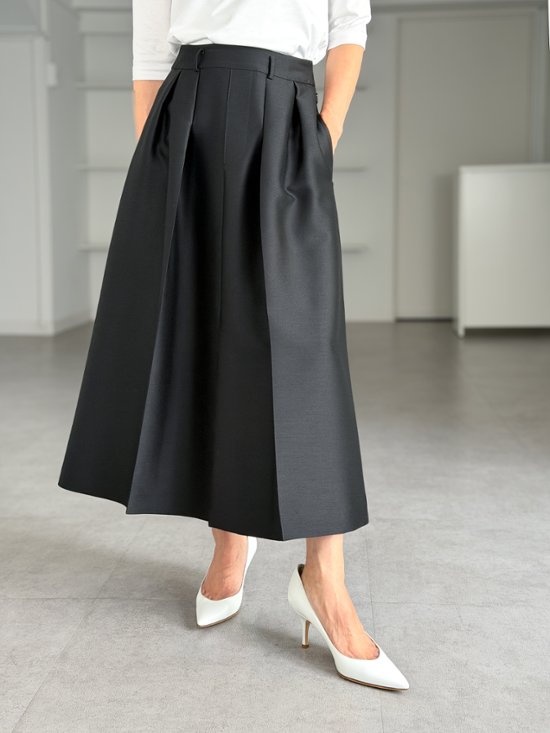 Giselle Silk Wool Black画像