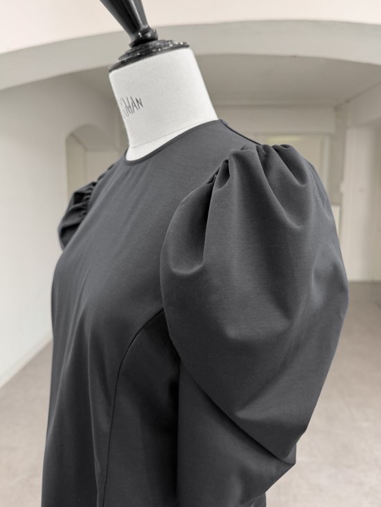 【6月末-7月上旬デリバリー予定】Gia Black画像