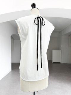 【７月中旬デリバリー予定】Mila Whiteの画像