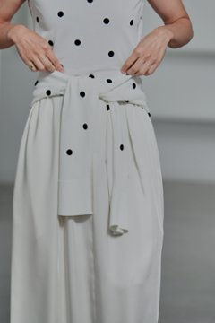 Inez Sheer Dot OffWhite/Black画像