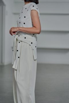Inez Sheer Dot OffWhite/Black画像
