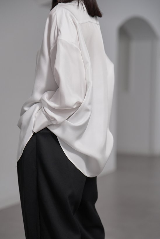 【8月末-9月上旬デリバリー予定】Ray Silk (全4色)画像