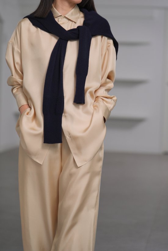 【8月末-9月上旬デリバリー予定】Ray Silk (全4色)画像