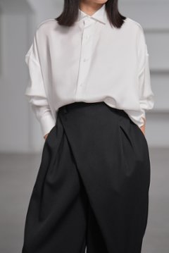 【8月末-9月上旬デリバリー予定】Ray Silk (全4色)画像