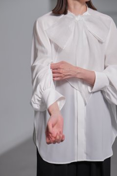 【9月中旬-9月末デリバリー予定】Lexa (全3色)画像