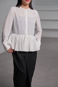 【9月中旬-9月末デリバリー予定】Bruna (全2色)画像