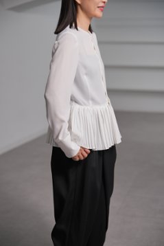 【9月中旬-9月末デリバリー予定】Bruna (全2色)画像