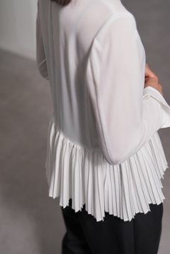 【9月中旬-9月末デリバリー予定】Bruna (全2色)画像