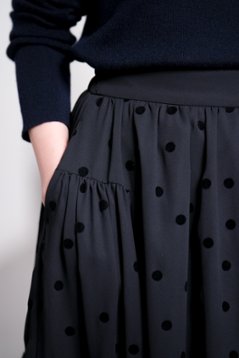 【9月中旬-9月末デリバリー予定】Michelle Mink Dot (全2色)画像