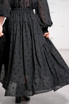 【9月中旬-9月末デリバリー予定】Michelle Mink Dot (全2色)画像