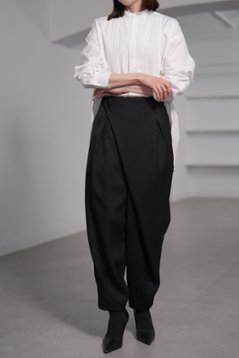 【9月中旬-9月末デリバリー予定】Louis (全2色)画像