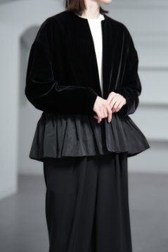 【9月末-10月上旬デリバリー予定】Lydia Velvet (全2色)画像