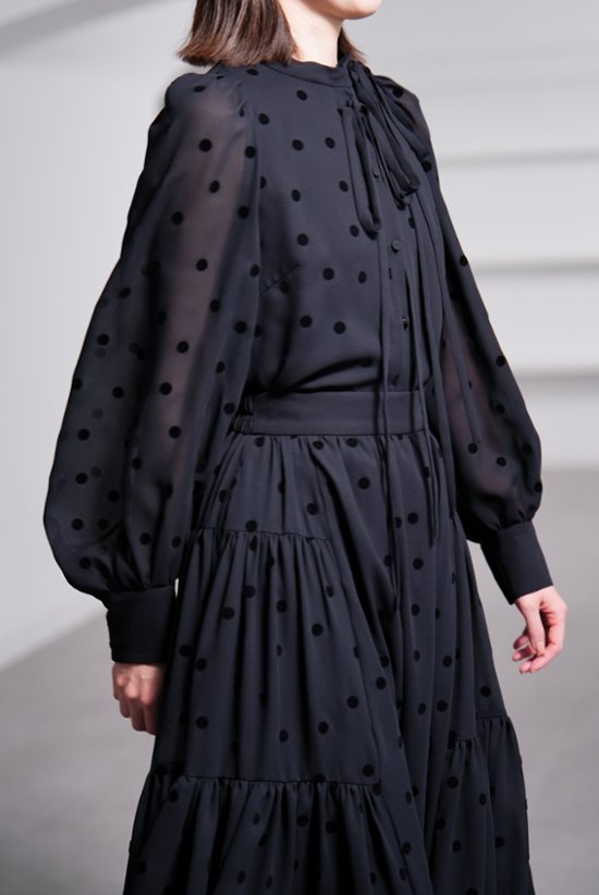 【9月中旬-9月末デリバリー予定】Rosie Mink Dot (全2色)画像