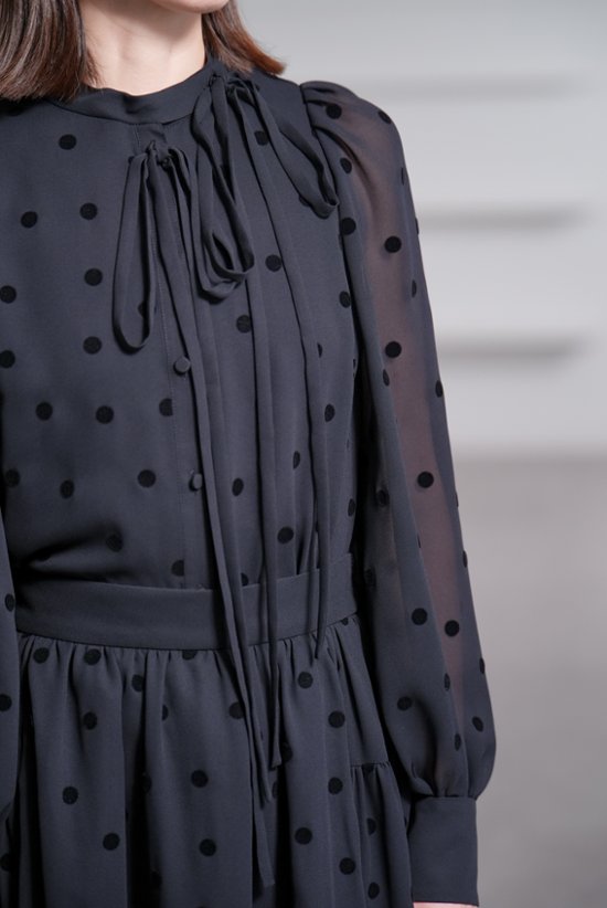 【9月中旬-9月末デリバリー予定】Rosie Mink Dot (全2色)画像