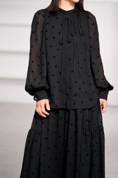 【9月中旬-9月末デリバリー予定】Rosie Mink Dot (全2色)画像
