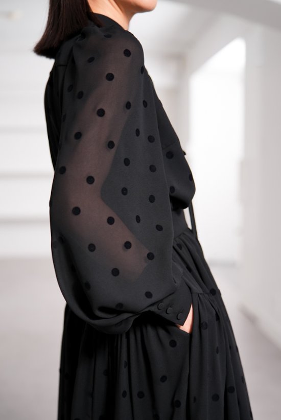 【9月中旬-9月末デリバリー予定】Rosie Mink Dot (全2色)画像