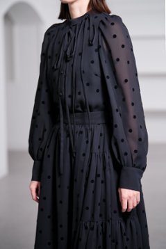 【9月中旬-9月末デリバリー予定】Rosie Mink Dot (全2色)画像