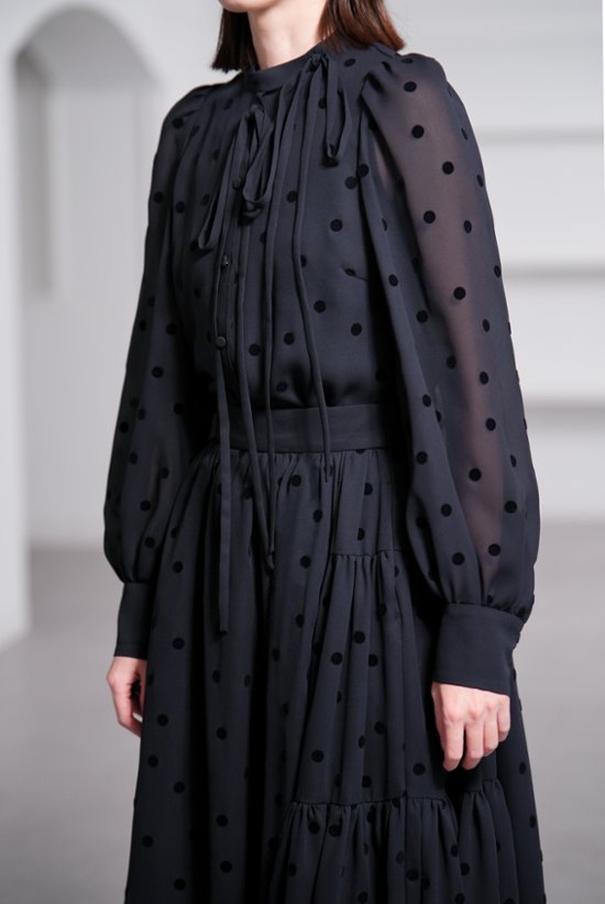 【9月中旬-9月末デリバリー予定】Rosie Mink Dot (全2色)画像