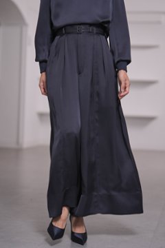 Fred Satin Navy画像