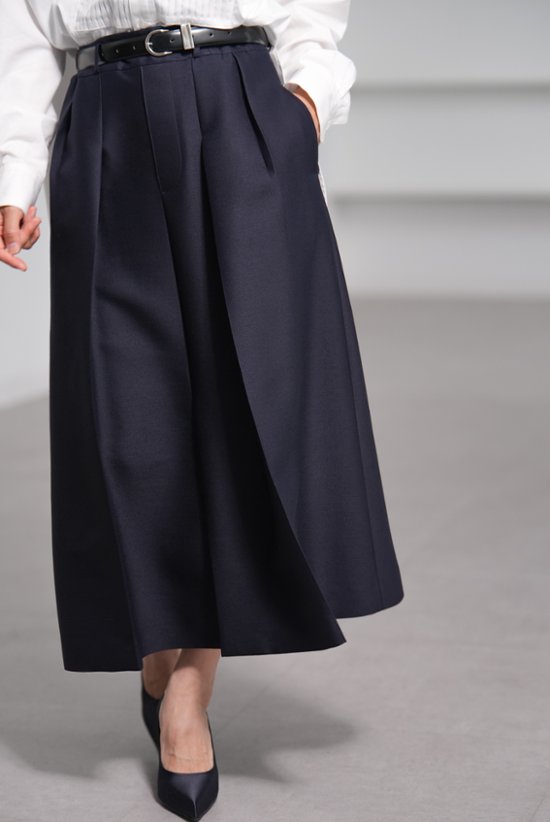 【11月上旬-11月中旬デリバリー予定】Giselle Silk Wool Navy画像