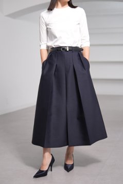 【11月上旬-11月中旬デリバリー予定】Giselle Silk Wool Navy画像