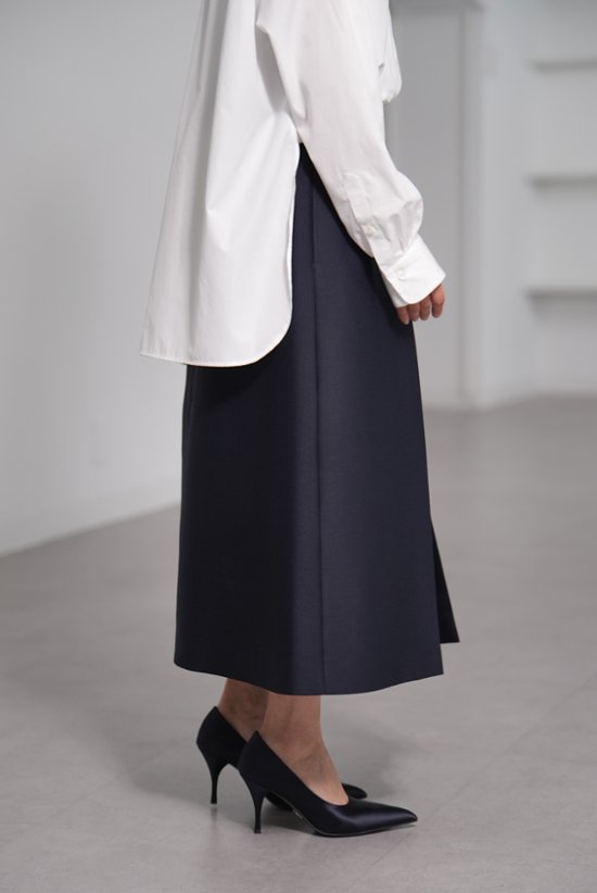 【11月上旬-11月中旬デリバリー予定】Giselle Silk Wool Navy画像