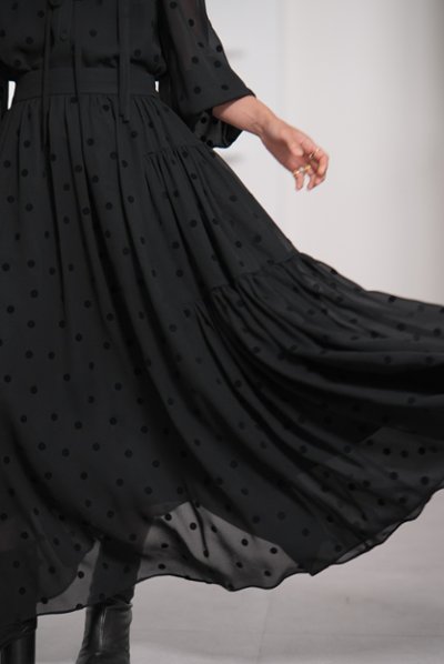 Michelle Mink Dot Blackの画像