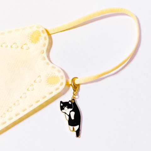 ぶらさがりにゃんこチャーム(A000000602)|創作品モール あるる 