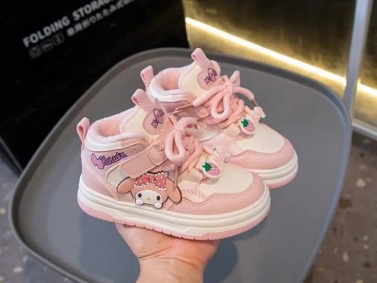 クロミちゃん マイメロディ ハローキティ スニーカー シューズ カジュアルシューズ 女の子 男の子 パープル ピンク 2色 16.3cm-22.9cm 通園 通学 遠足 ハイキング ジョギング 旅行画像