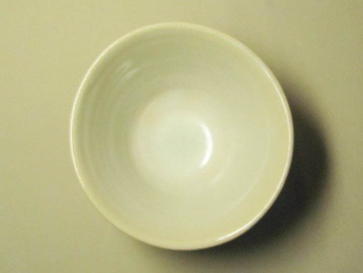 白釉結び高台茶碗（小）　桐箱付き画像