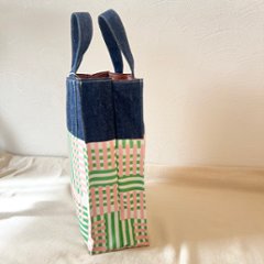 A4サイズ　立体トートバック画像