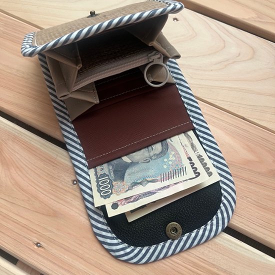 コンパクト財布画像