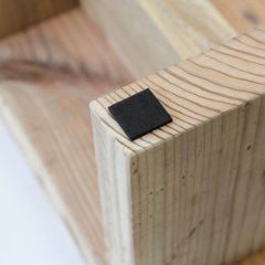 シールつきゴムクッション（スベリ止め） 厚さ2ｍｍＸ20ｍｍ角　4枚入り画像