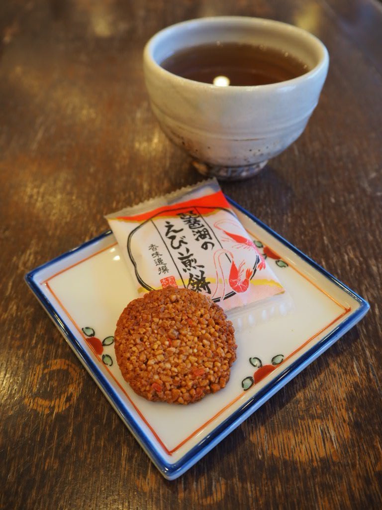 琵琶湖のえび煎餅(8枚入)｜創作品モール あるる