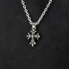 ZF Cross Pendant (中)の画像